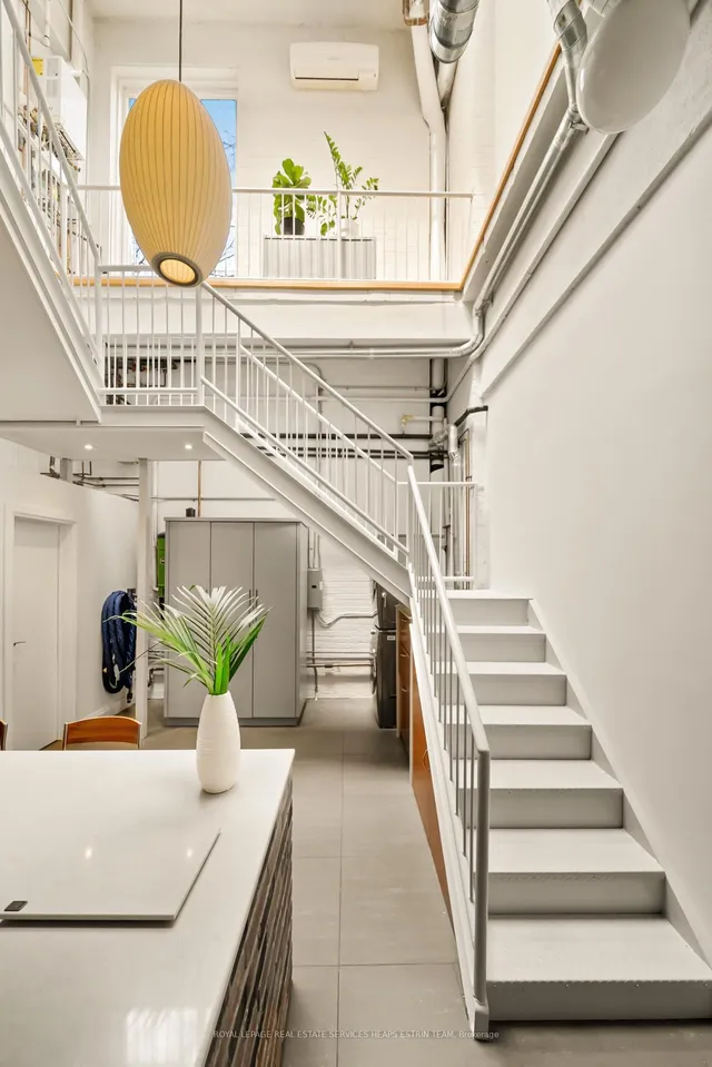 Additional image 16 of 264 Seaton St Unit 205