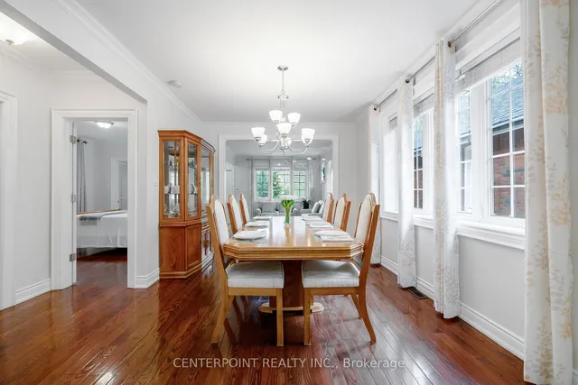 Additional image 7 of 32 Hertford Ave