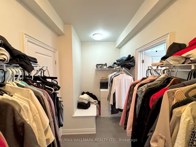 Additional image 18 of 55 Twenty Ninth St