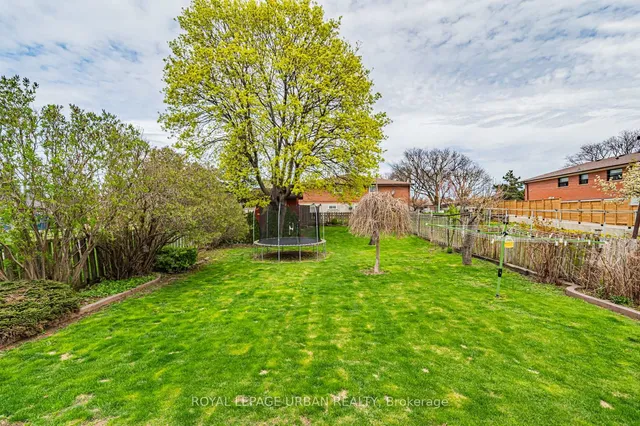 Additional image 40 of 66 Aura Lea Blvd