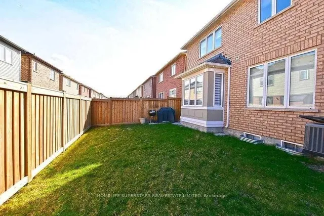 Additional image 37 of 63 Enford Cres