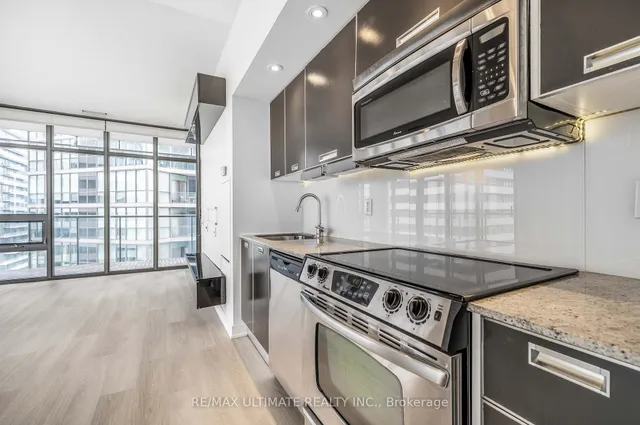 Additional image 4 of 33 Charles St Unit 3808