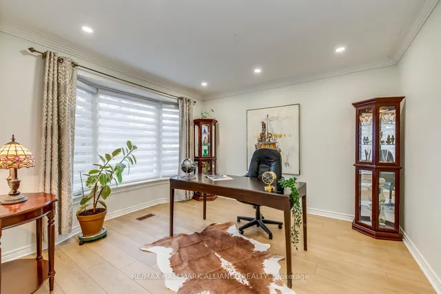 Additional image 19 of 2916 Sycamore St