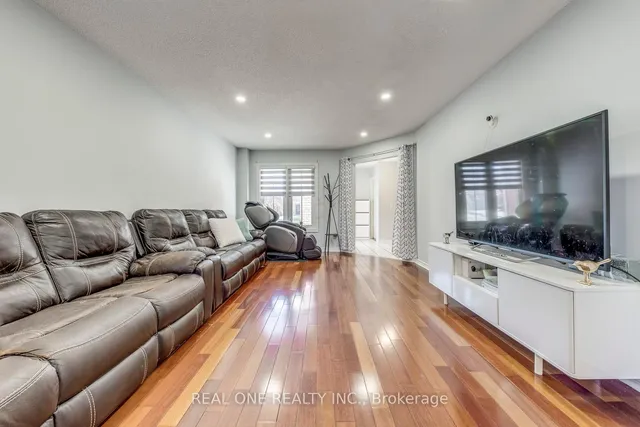 Additional image 8 of 826 Winterton Way