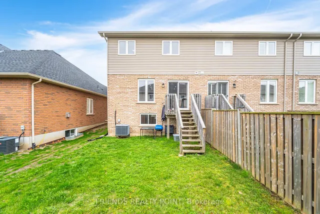 Additional image 45 of 37 Charleswood Cres