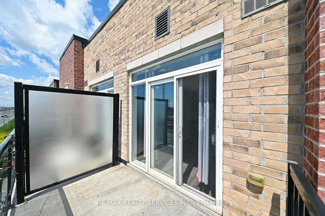 Additional image 31 of 50 Sky Harbour Dr Unit 411