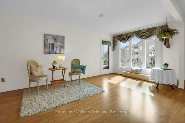 Additional image 6 of 3050 Pinemeadow Dr Unit 16