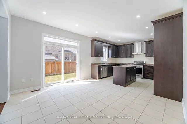 Additional image 18 of 18 Eltesoro St