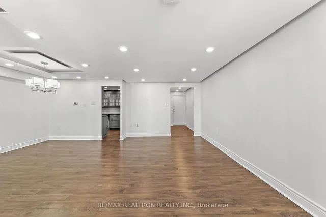 Additional image 9 of 130 Neptune Dr Unit 702