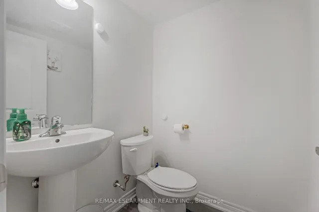 Additional image 12 of 64 DRYDEN Lane Unit 59