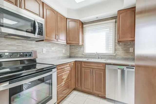 Additional image 9 of 6 Holswade Rd