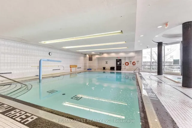 Additional image 40 of 80 Absolute Ave Unit 406