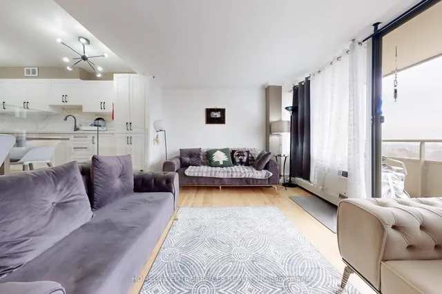 Additional image 4 of 19 Four Winds Dr Unit 813