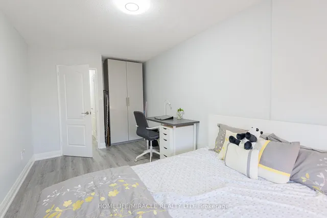 Additional image 9 of 714 The West Mall N/A Unit 1201