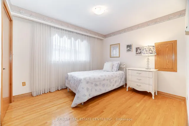 Additional image 27 of 1360 Bough Beeches Blvd