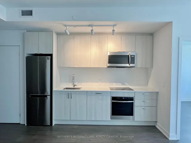 Additional image 10 of 1926 Lakeshore Blvd Unit 2712