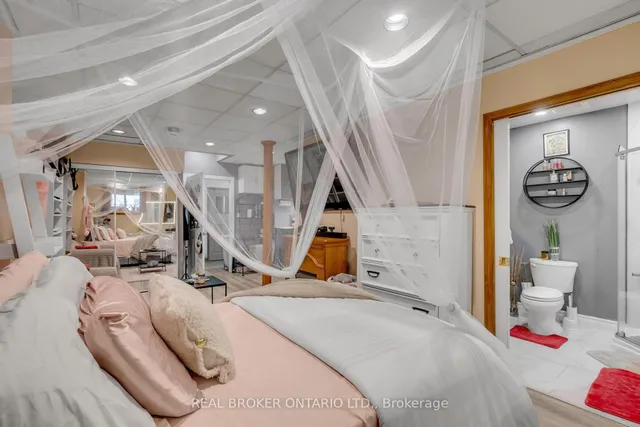 Additional image 17 of 85 Provincial Pl