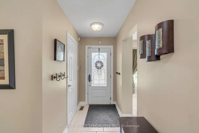 Additional image 5 of 65 Somerset Dr