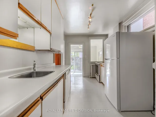 Additional image 16 of 43 Fairlawn Ave