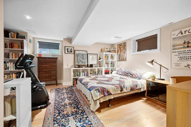 Additional image 30 of 85 Sorauren Ave