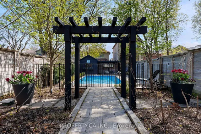 Additional image 40 of 129 Fairlawn Ave