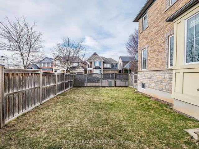 Additional image 48 of 416 Gooch Cres