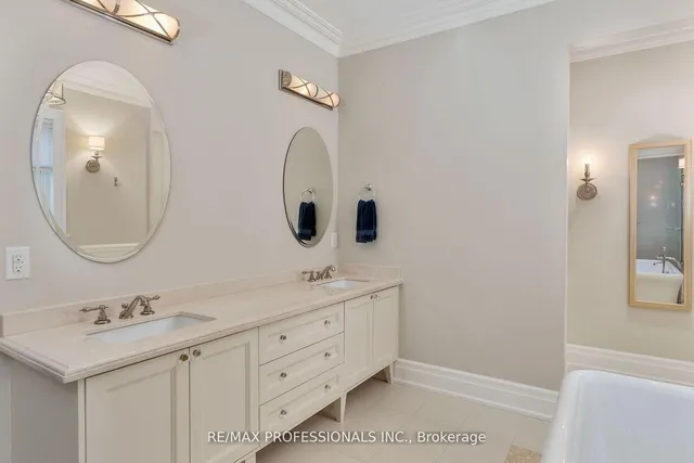 Additional image 33 of 1212 Royal York Rd