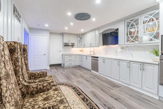 Additional image 16 of 7340 Sigsbee Dr