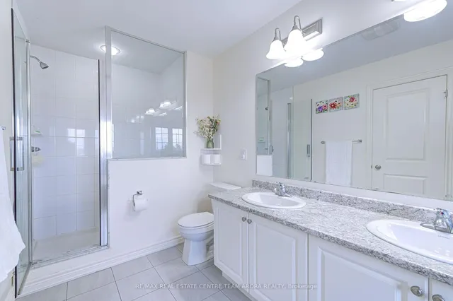 Additional image 21 of 80 Finegan Circ