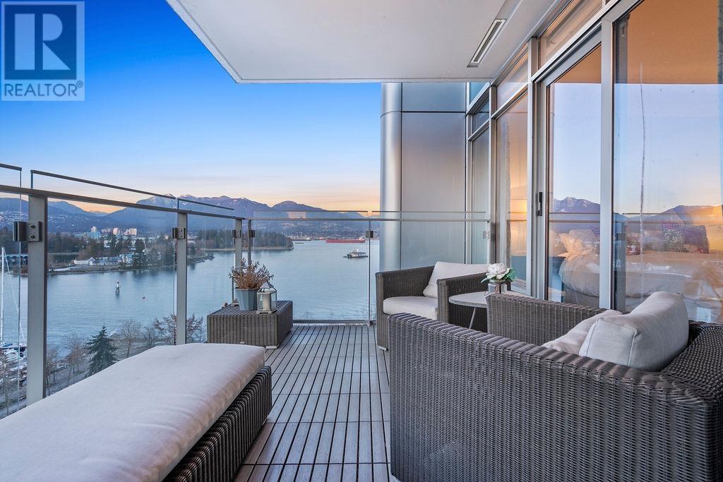 1304 1281 W CORDOVA STREET|Vancouver, British Columbia V6C3R5