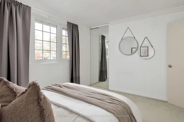 Additional image 23 of 21 Rustywood Dr