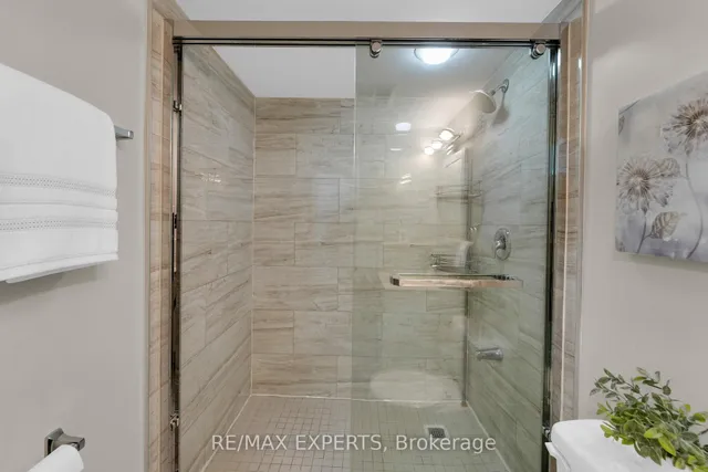 Additional image 33 of 61 Markbrook Lane Unit 404