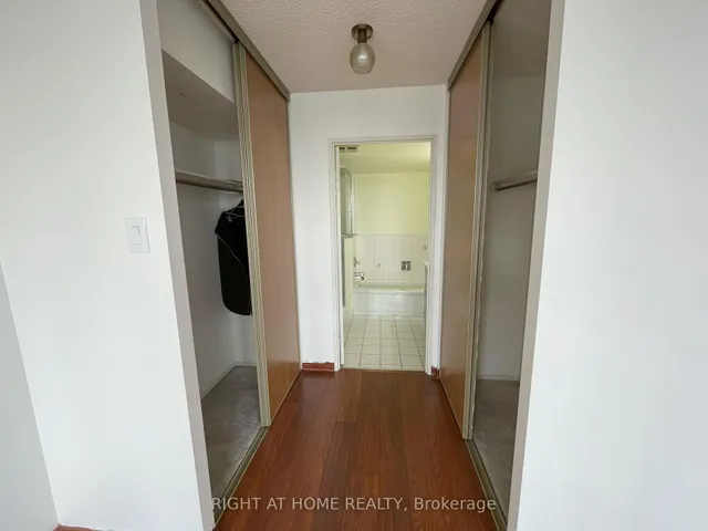 Additional image 31 of 350 Alton Towers Circ Unit 311