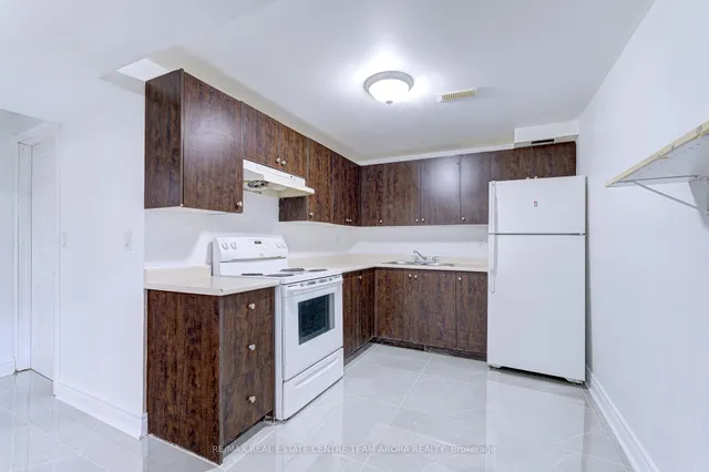 Additional image 36 of 27 Beresford Cres