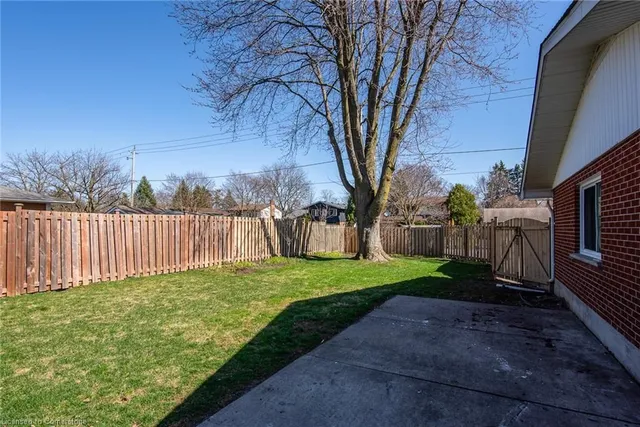 Additional image 10 of 318 Greenbrook Dr