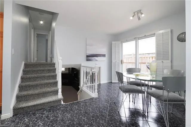 Additional image 14 of 211 Misty Crt