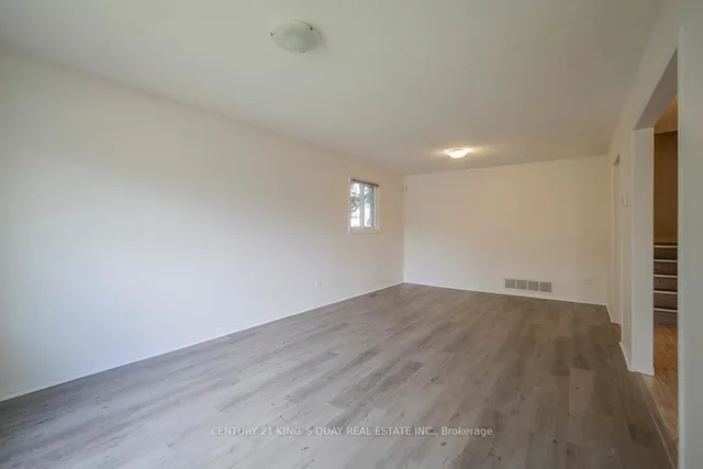 Additional image 9 of 95 Goldhawk Tr