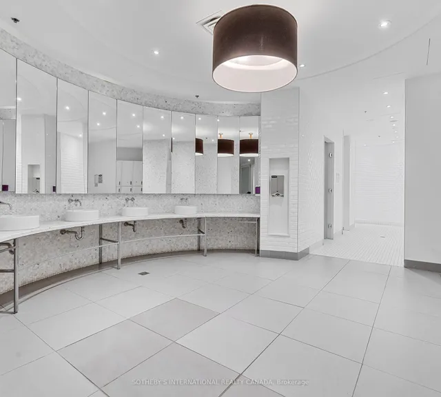 Additional image 27 of 88 Park Lawn Rd Unit 608