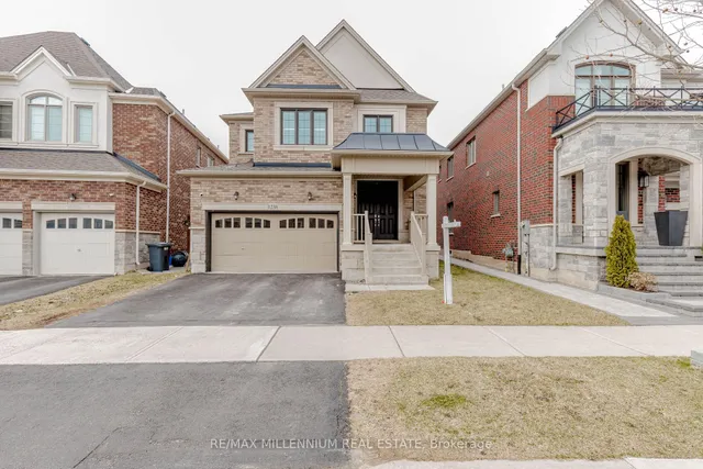 1238 Bowell Cres