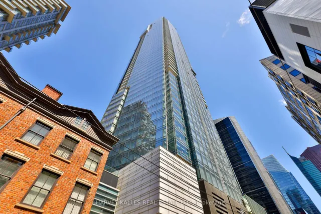 180 University Ave Unit 3808