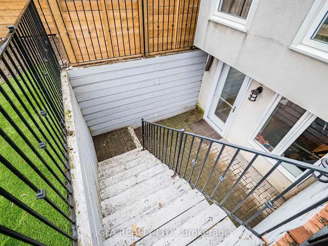 Additional image 39 of 423 Manor Rd