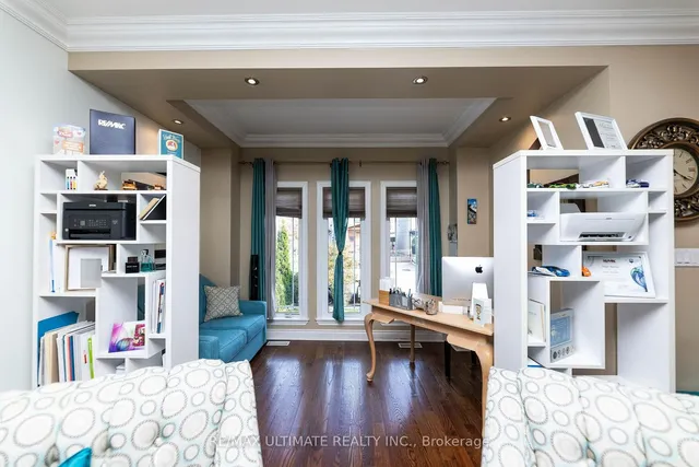 Additional image 13 of 134 Brownville Ave