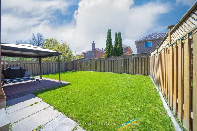 Additional image 46 of 36 Lockwood Rd