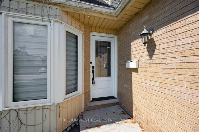 Additional image 3 of 23 WYCLIFFE Pl