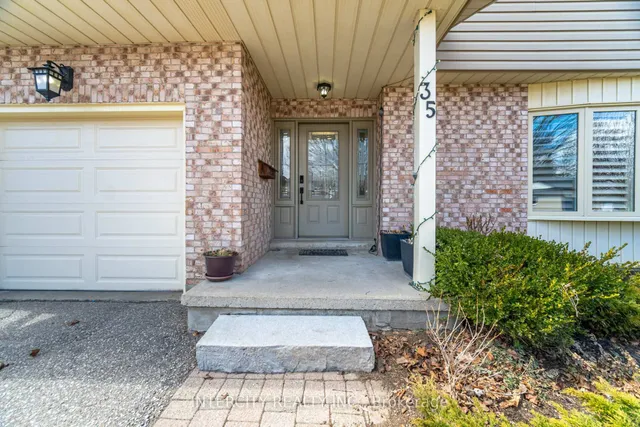 Additional image 4 of 35 Lower Canada Cres