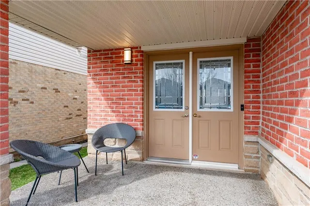 Additional image 4 of 100 Thames Way