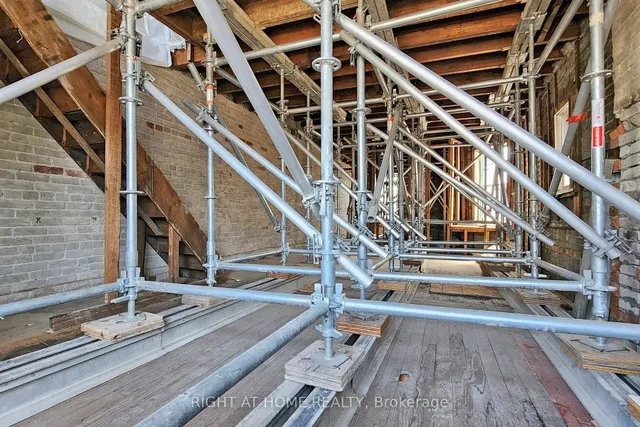 Additional image 30 of 207 Victor Ave