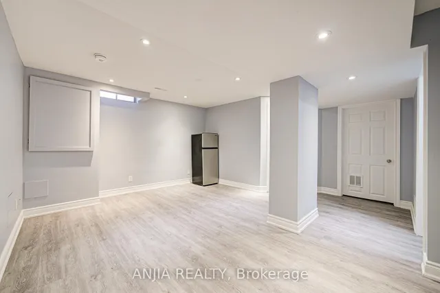 Additional image 32 of 91 Dumfries Ave