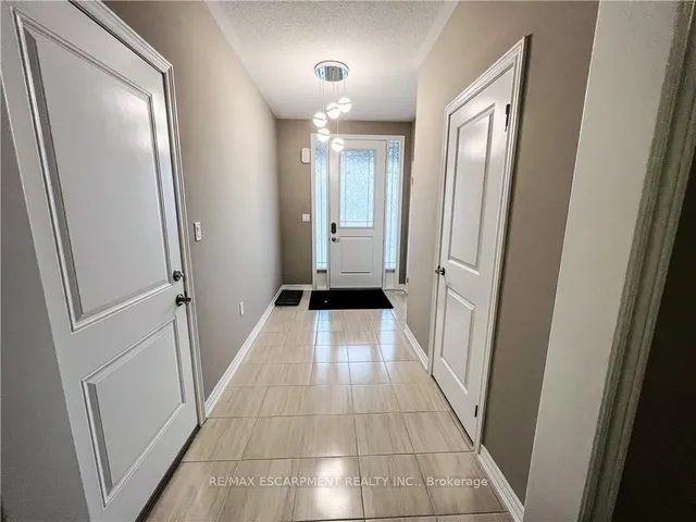 Additional image 3 of 88 Rockledge Dr