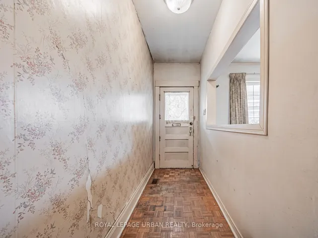 Additional image 3 of 28 Eastmount Ave